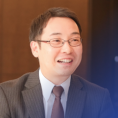 酒井 亮徳の写真